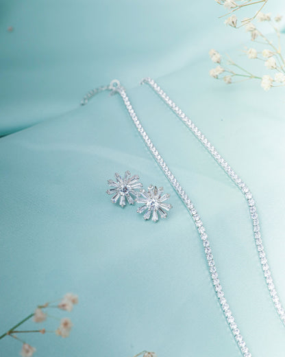 Daisy Necklace and Earrings - Prata