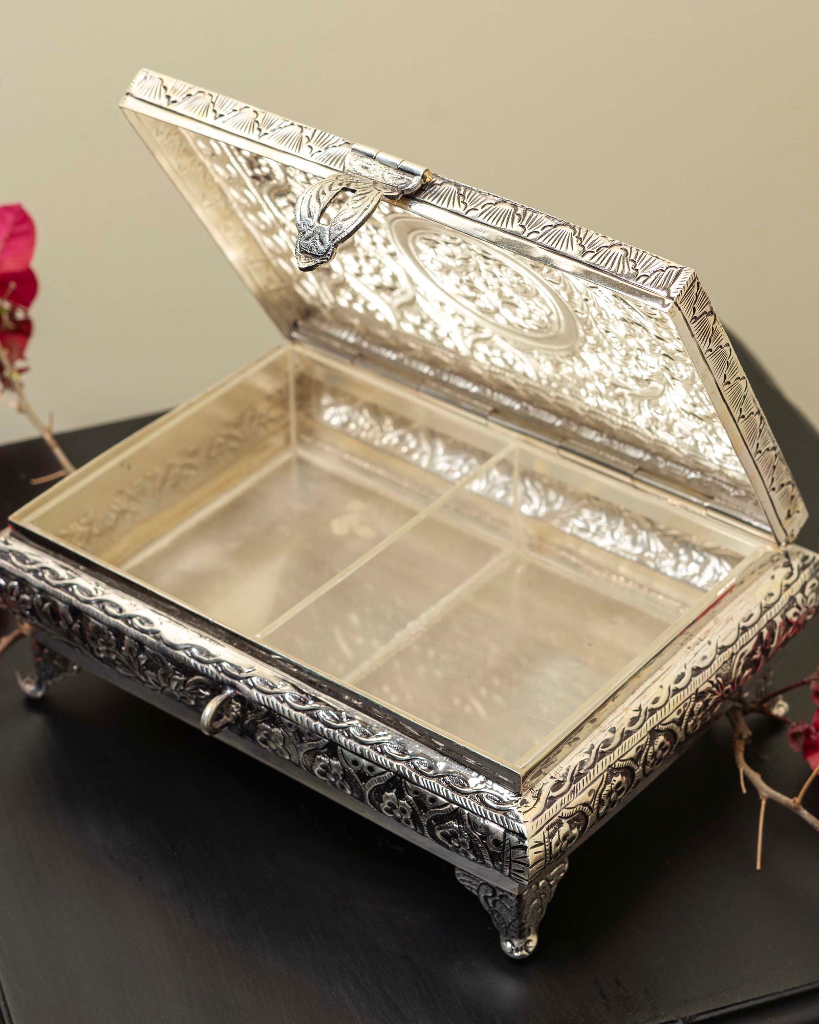 Ottoman Silver Box - Prata